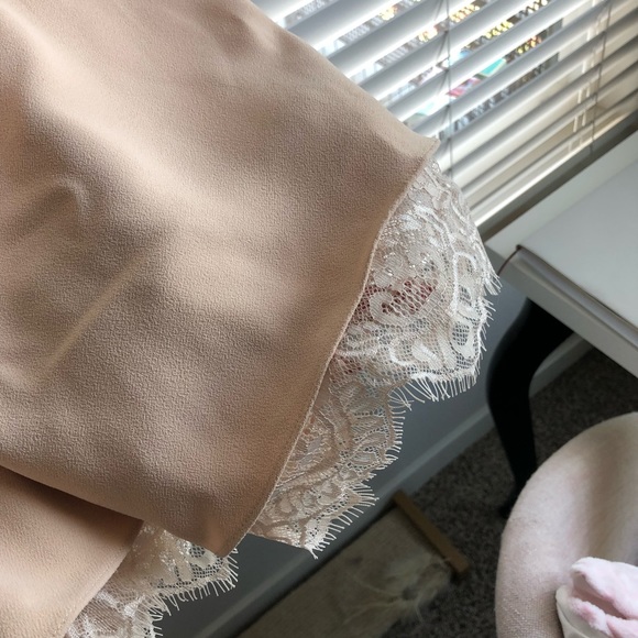 ZARA CAMI OPEN BACK DRESS W/ EYELASH LACE HEM - Picture 4 of 5